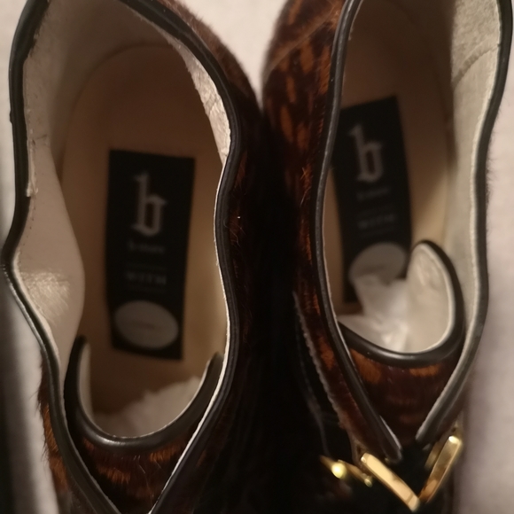 Platform Pony Hair Booties from bstore - Picture 12 of 12